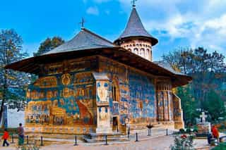 Mănăstirea Voroneț